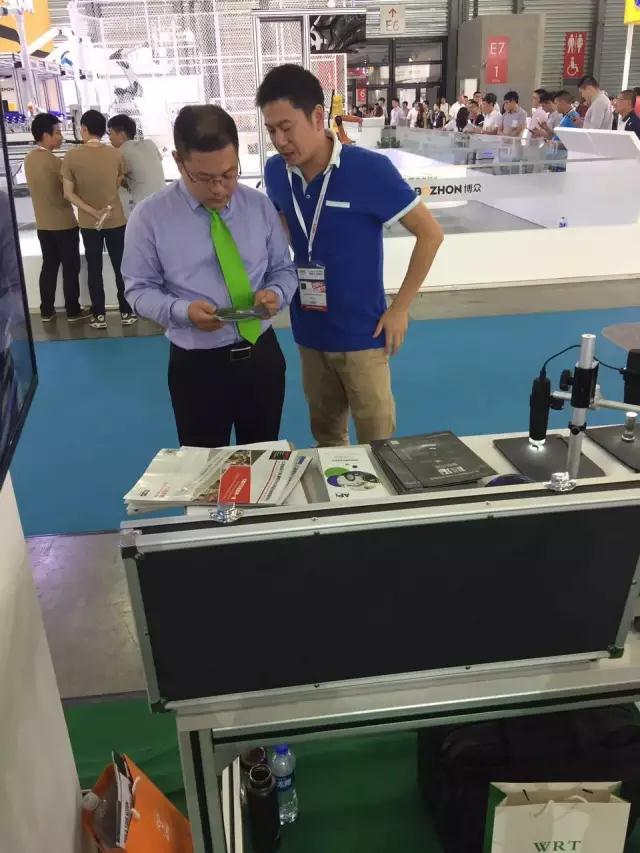 安徽技龍參展中國汽車裝備國際展覽會剪影